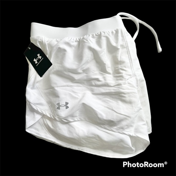 SOLD‼️ NWT Under Armour Fly-By 2.0 Training Shorts White Logo - Picture 9 of 9